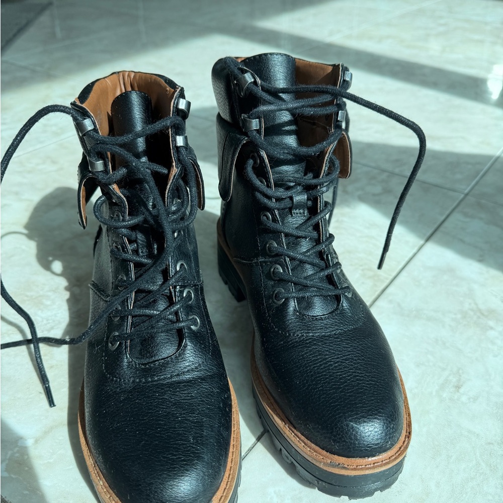 Black Leather Lace-Up Women's Combat Boots